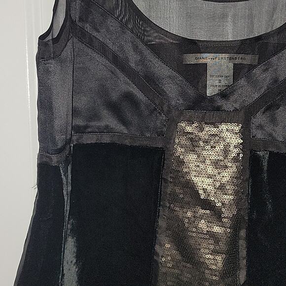 NWT Diane von Furstenberg Emoi Sequin Embellished Velvet Shell Blouse, 10 - Picture 4 of 10